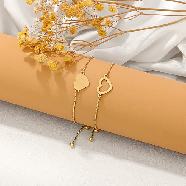 Elegant Heart Charm Adjustable Bracelet – Timeless Gold Love Bracelet.