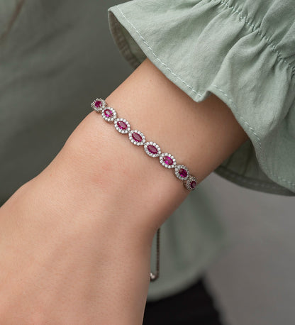 Elegant Oval-Cut Pink Gem Bracelet For Women